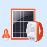 Lanterne solaire portable P7 avec panneaux solaires et chargeur pour téléphone portable